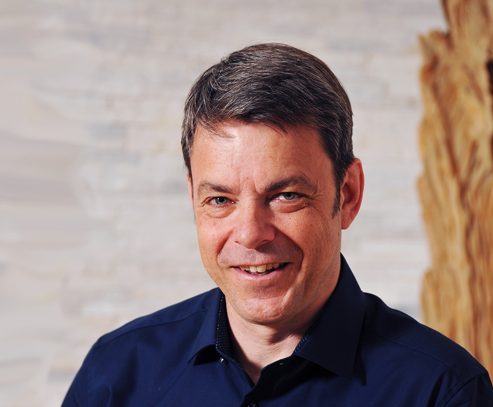B2B E Business ICONPARC Robert Strehlow Job